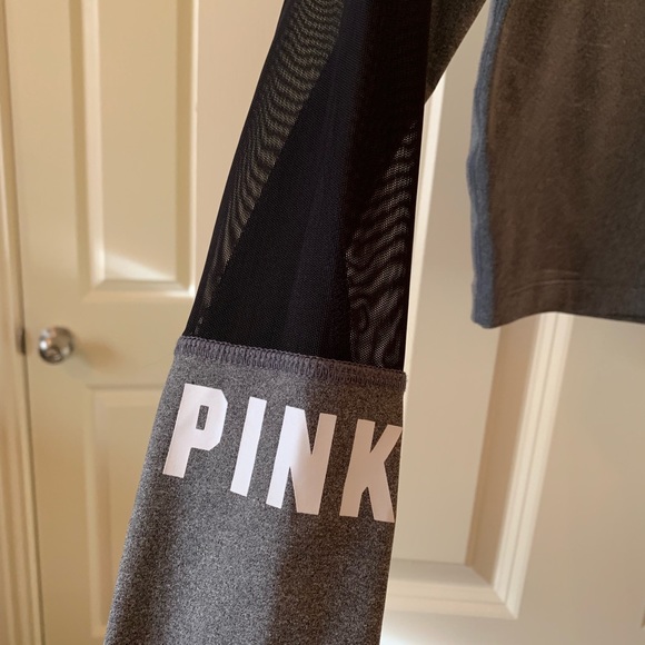 VS PINK crop top - Picture 2 of 3